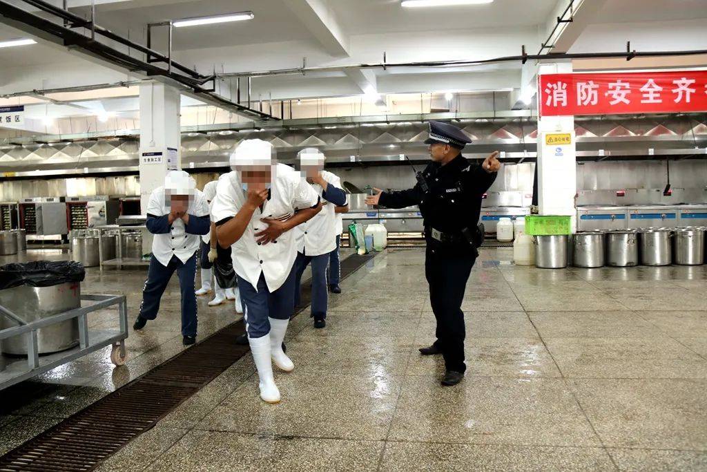 云南省玉溪监狱开展消防宣传月活动