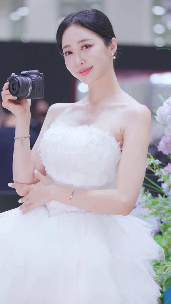 Ůһ30ӵӾԤƬ߹ۿӾ磬ֱ