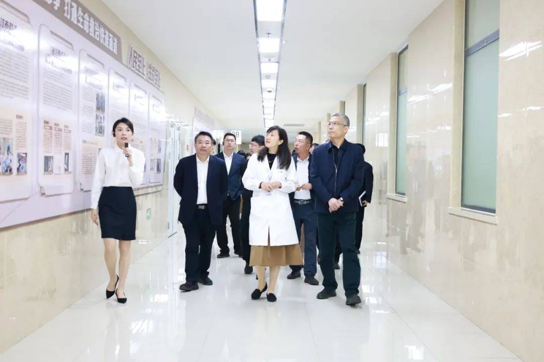博鳌乐城国际医疗旅游先行区管理局一行来晋江市医院调研