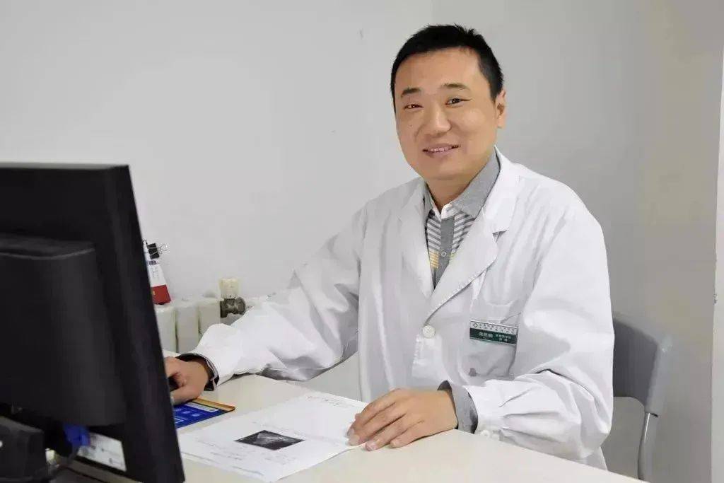 康复医学科门诊专业特长:擅长胃肠,两腺,肛肠及结石等外科疾病的诊断