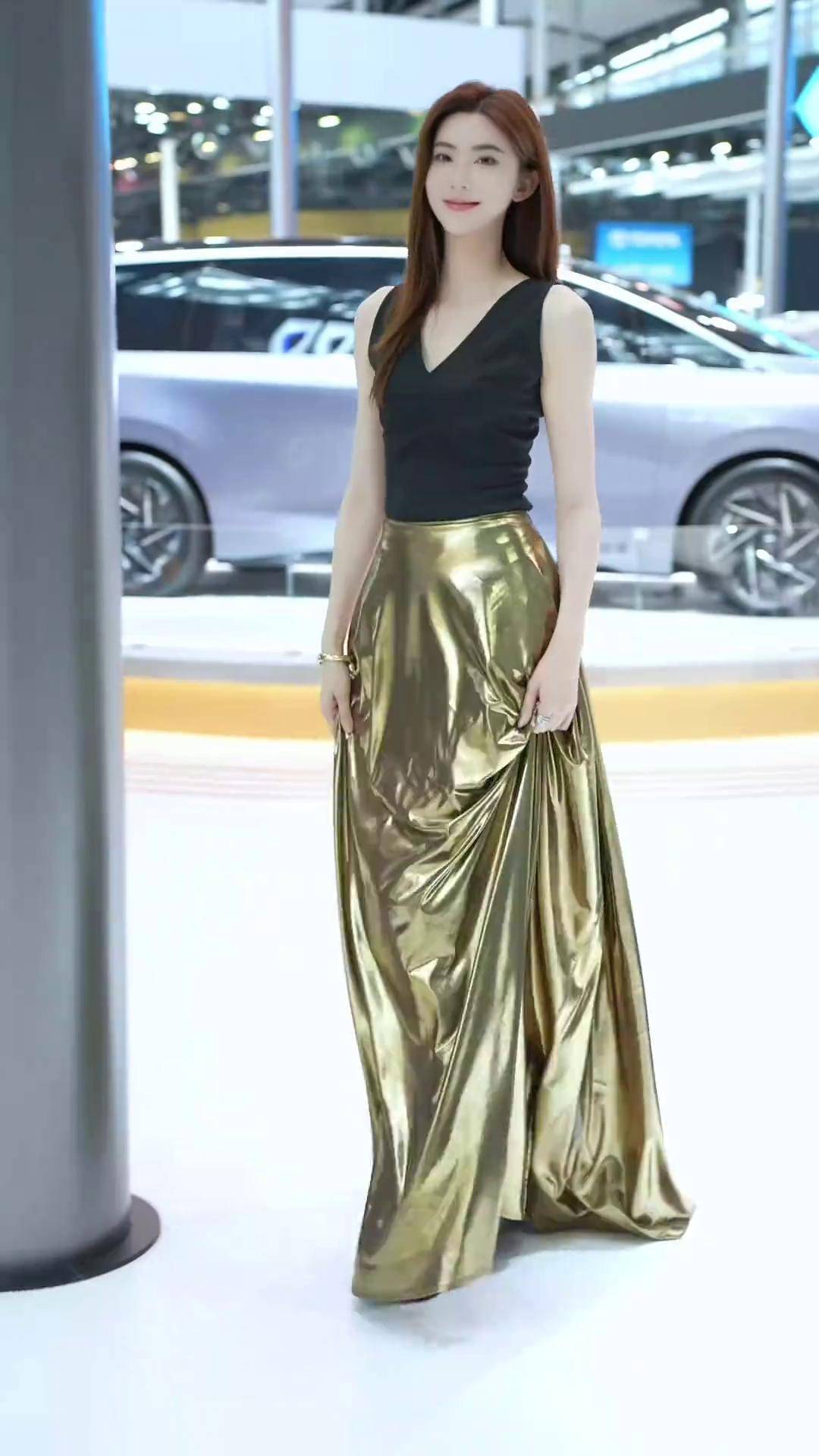 杜芊逸偶遇随拍 路人视角 学姐来了 有范 氛围感 街拍