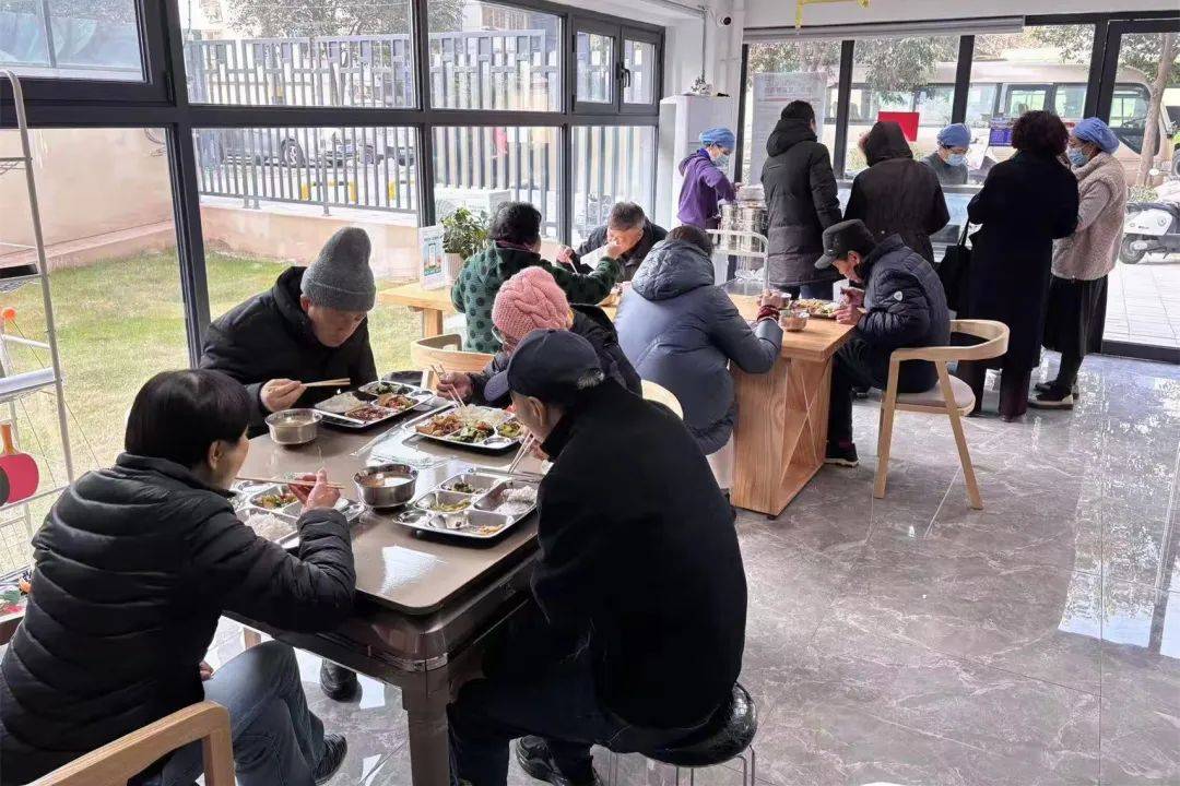 随州邻里餐厅图片