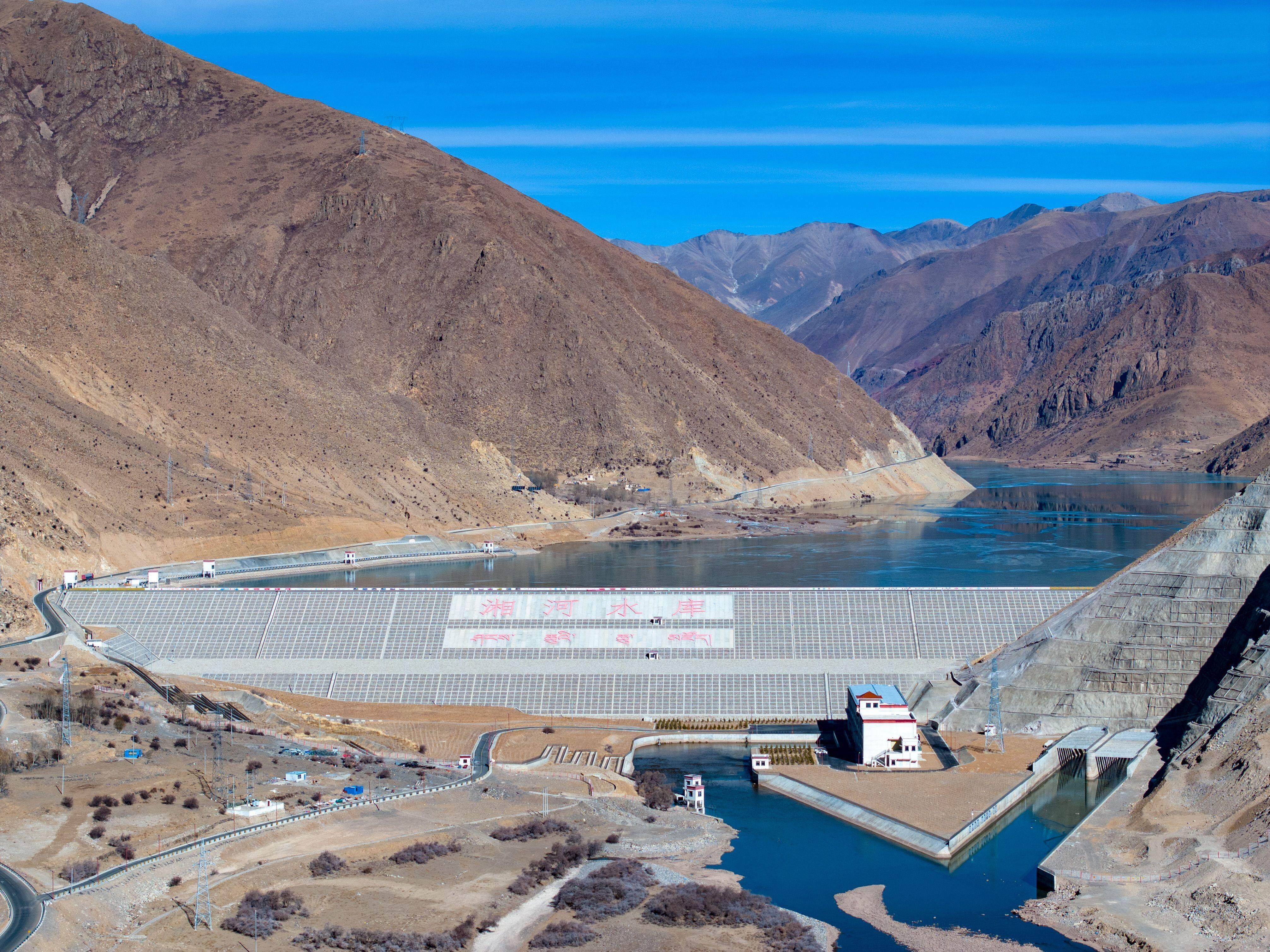 49万亩,水库总库容 1.13亿m³,年均供水1.118亿m³ ,电站装机容量