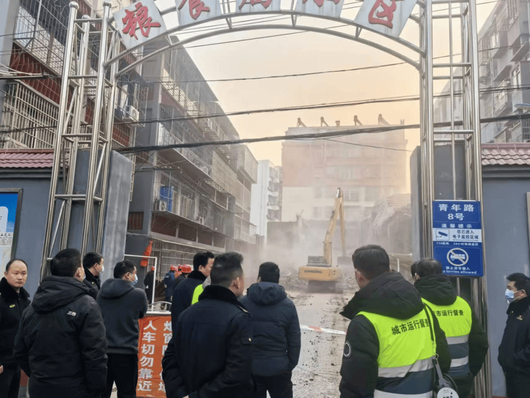 公安此处d级危房!已成功拆除