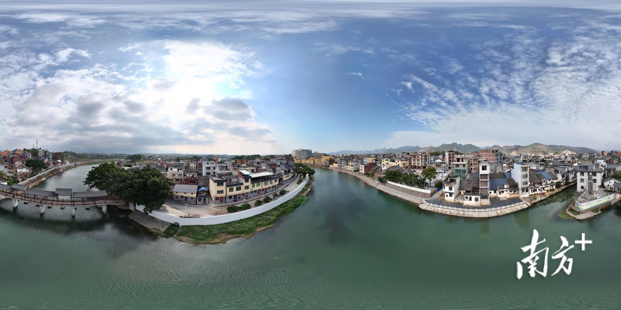 连州星子河长田长双向联动共护绿水青山良田沃土