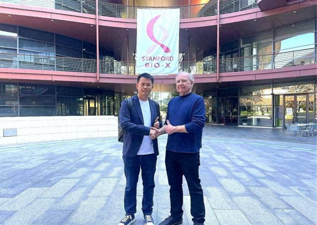 土巴兔深化AI领域布局 创始人王国彬赴美国硅谷取经尊龙凯时官网(图1)