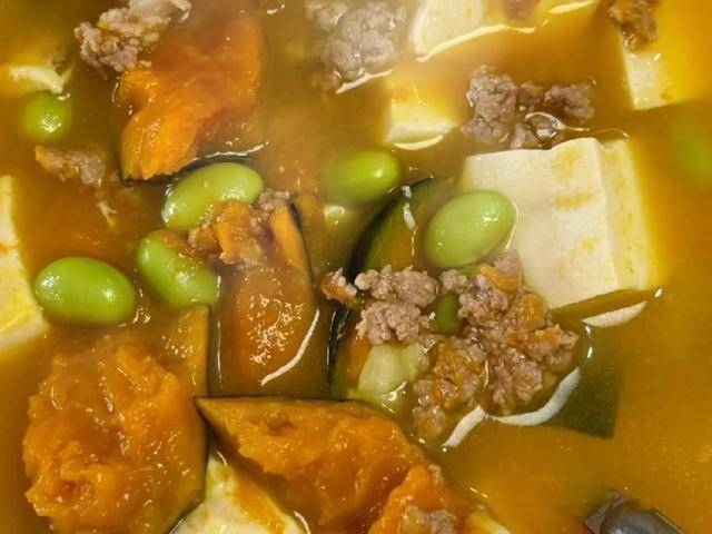 跟着邱哥学做八道春季补钙养骨家常菜 邱哥说美食：春天宜吃的八道补钙好菜
