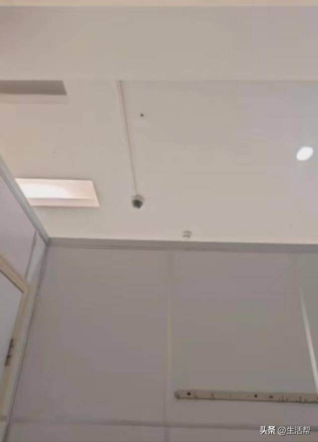 女子称三甲医院放射科更衣室有摄像头,医院:用于拍摄机房门口,考虑安装隔板消除误会 女子称三甲医院放射科更衣室有摄像头,医院:用于拍摄机房门口,考虑安装隔板消除误会