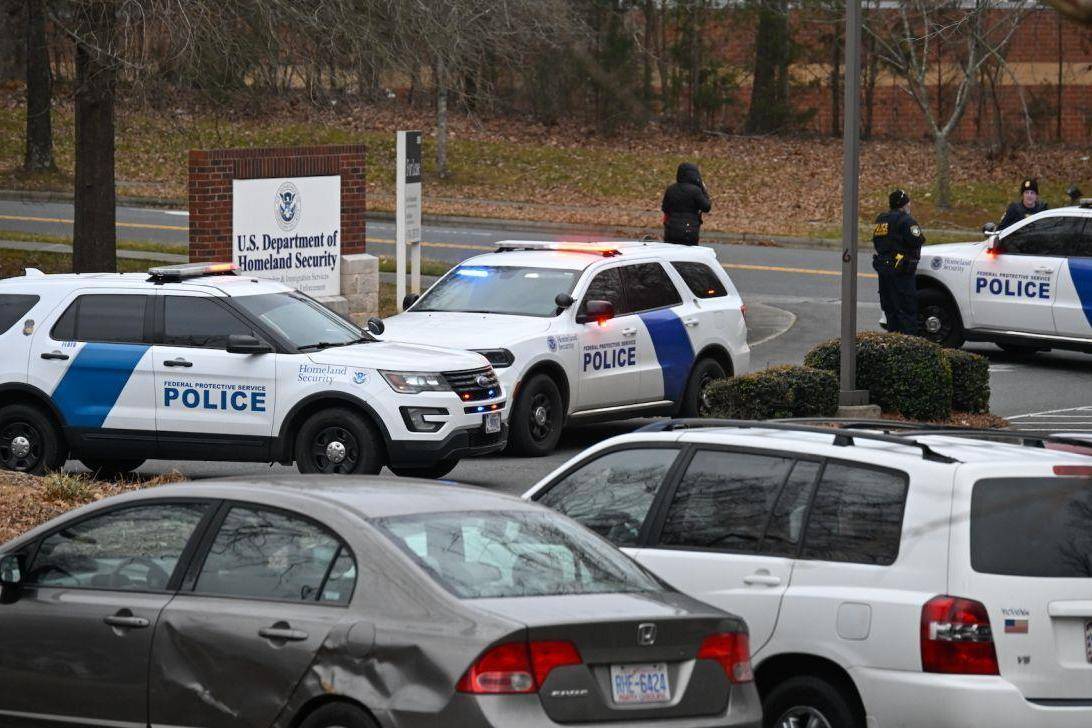 政府支出30亿美元用于购买警车