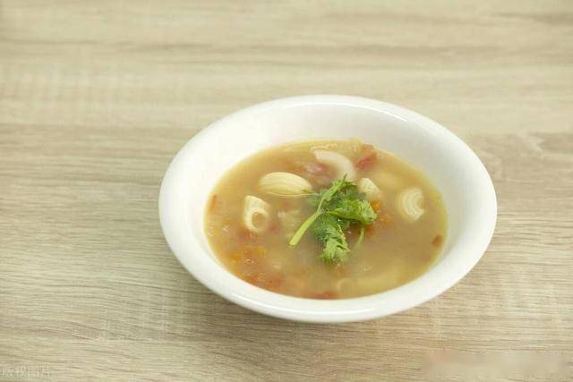 立春之后：孩子喝汤好处大盘点，孩子健康成长：立春后喝汤的讲究