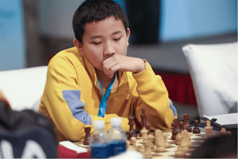 山东省济南燕山中学学子晋升为国际象棋国际大师 山东省济南燕山中学学子晋升为国际象棋国际大师