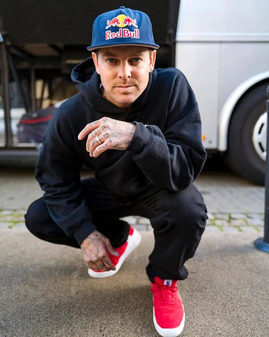 意大利皮革手工制作的滑板鞋传奇滑手ryan sheckler在搞啥?