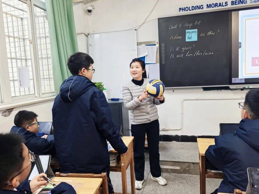 校际交流促成长 共谋教育新篇章