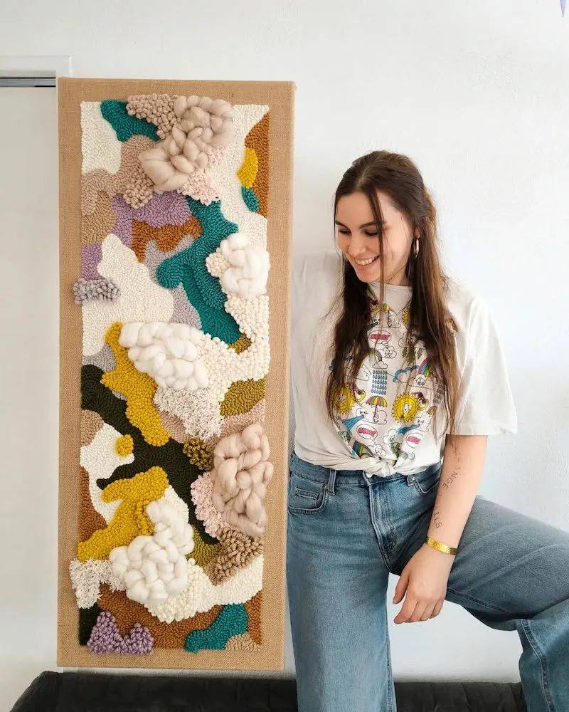 她用戳戳绣"画"出生命的色彩