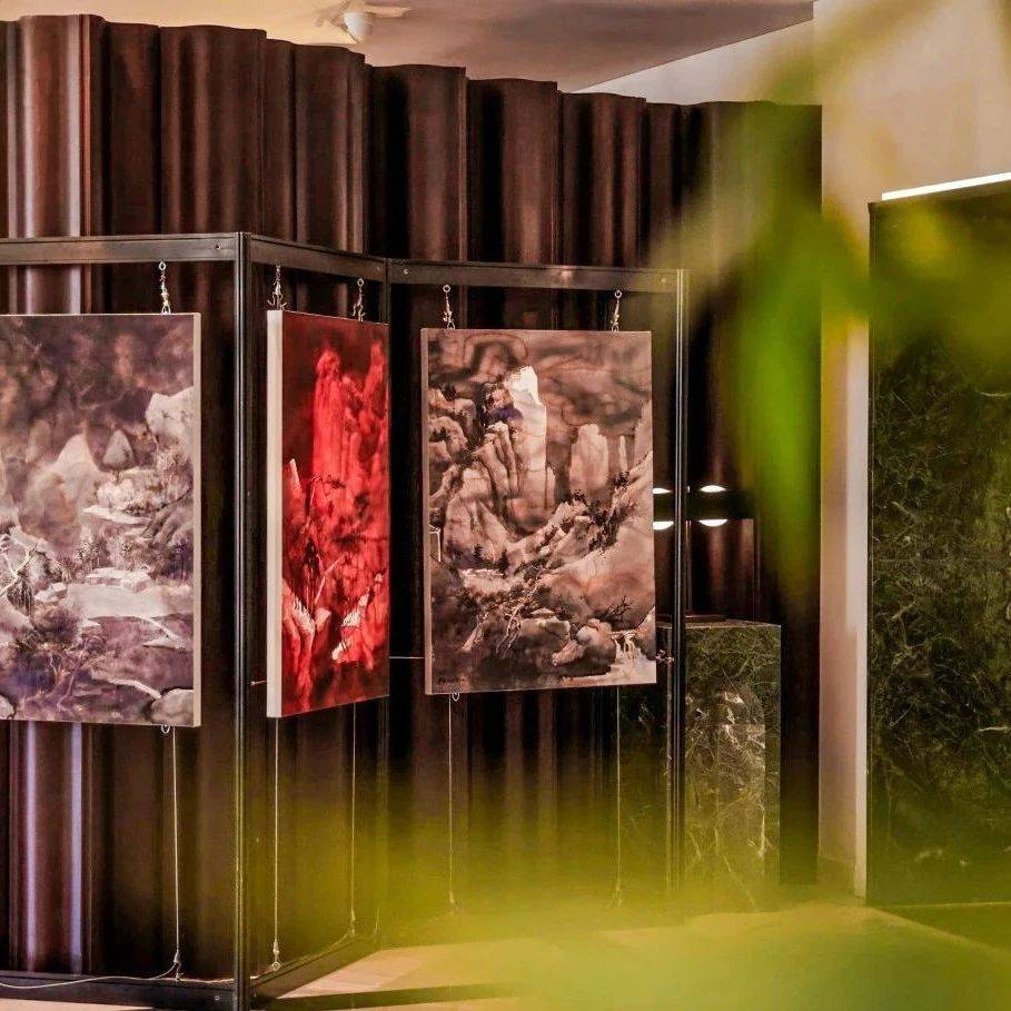 外滩酒店内的一场“松云之约”：东方美学与现代空间的灵魂交融_艺术_杨建勇_画展