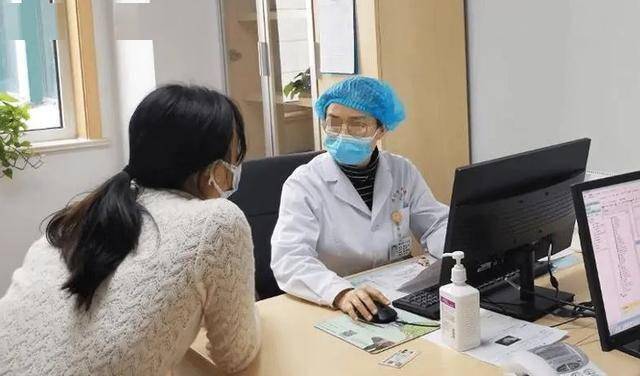 警惕护胆误区！女子坚持清淡饮食仍患胆囊癌