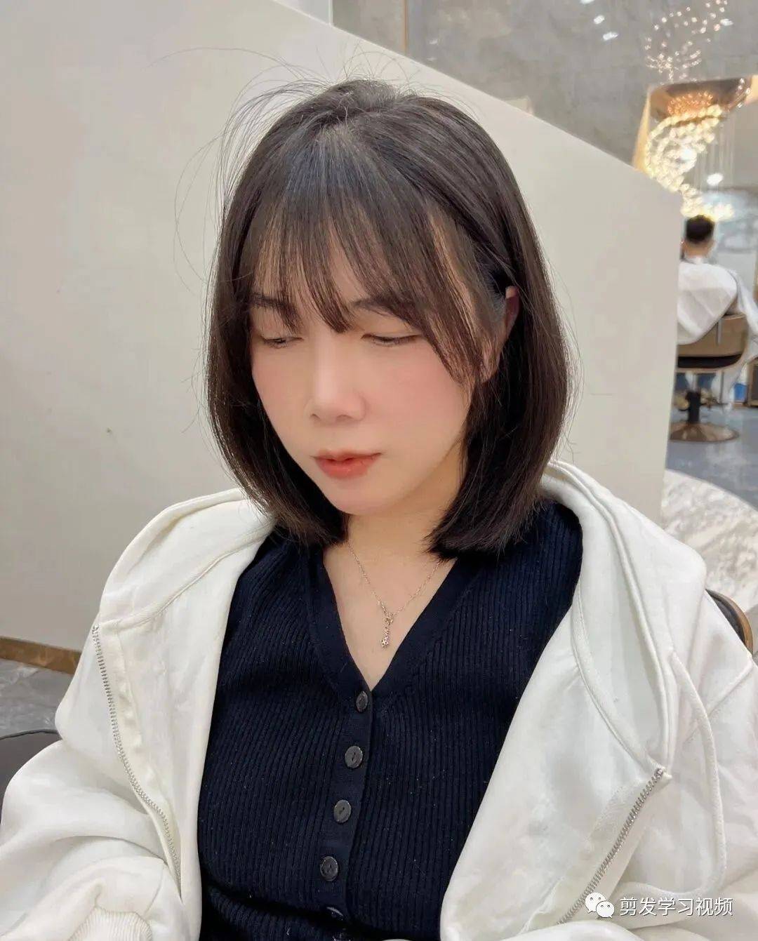普普通通的盐系短发最耐看
