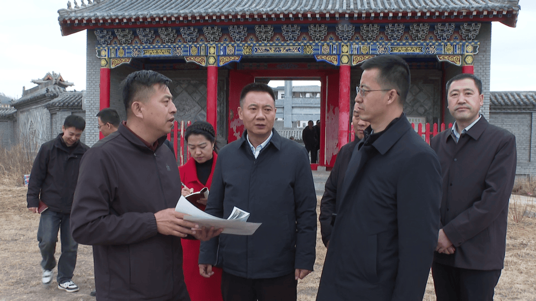 隆德县领导调研老县衙开发建设工作