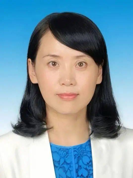 汤筱疏曾任温州市副市长等职.2021年1月任浙江省教育厅副厅长