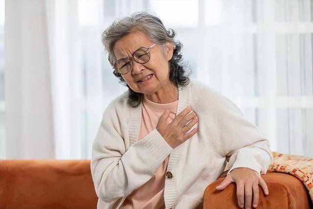 60岁以上人群饮酒：如何把握“度”的关键？