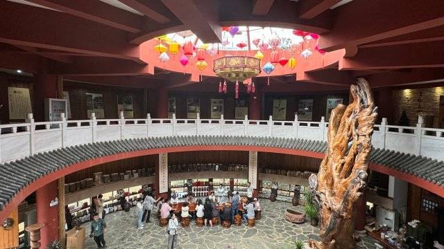 来云南共享“春星空体育网址花茶咖”(图1)