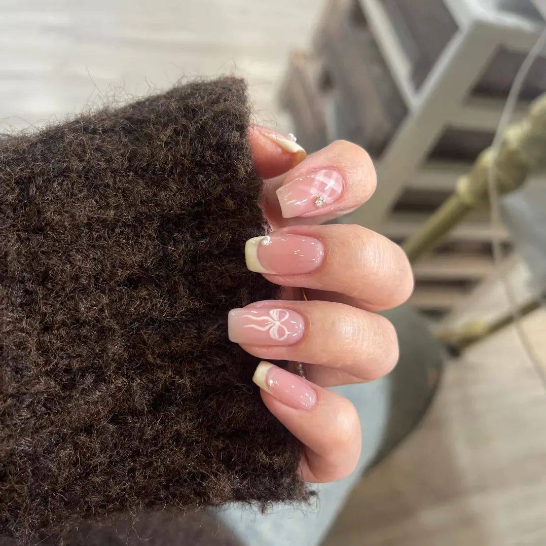 如果你也想开一家单店一天光美团就能有70个客户的美甲帮连锁,可以