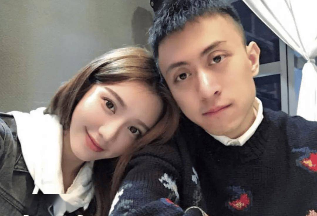 还记得初代女网红zy喜哥吗,她女儿都这么大了?