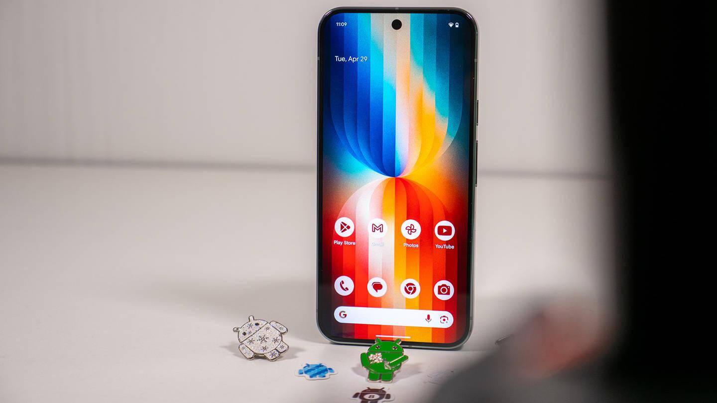 谷歌承认 Pixel 手机调光缺陷引发用户不适，承诺 2025 年内改进