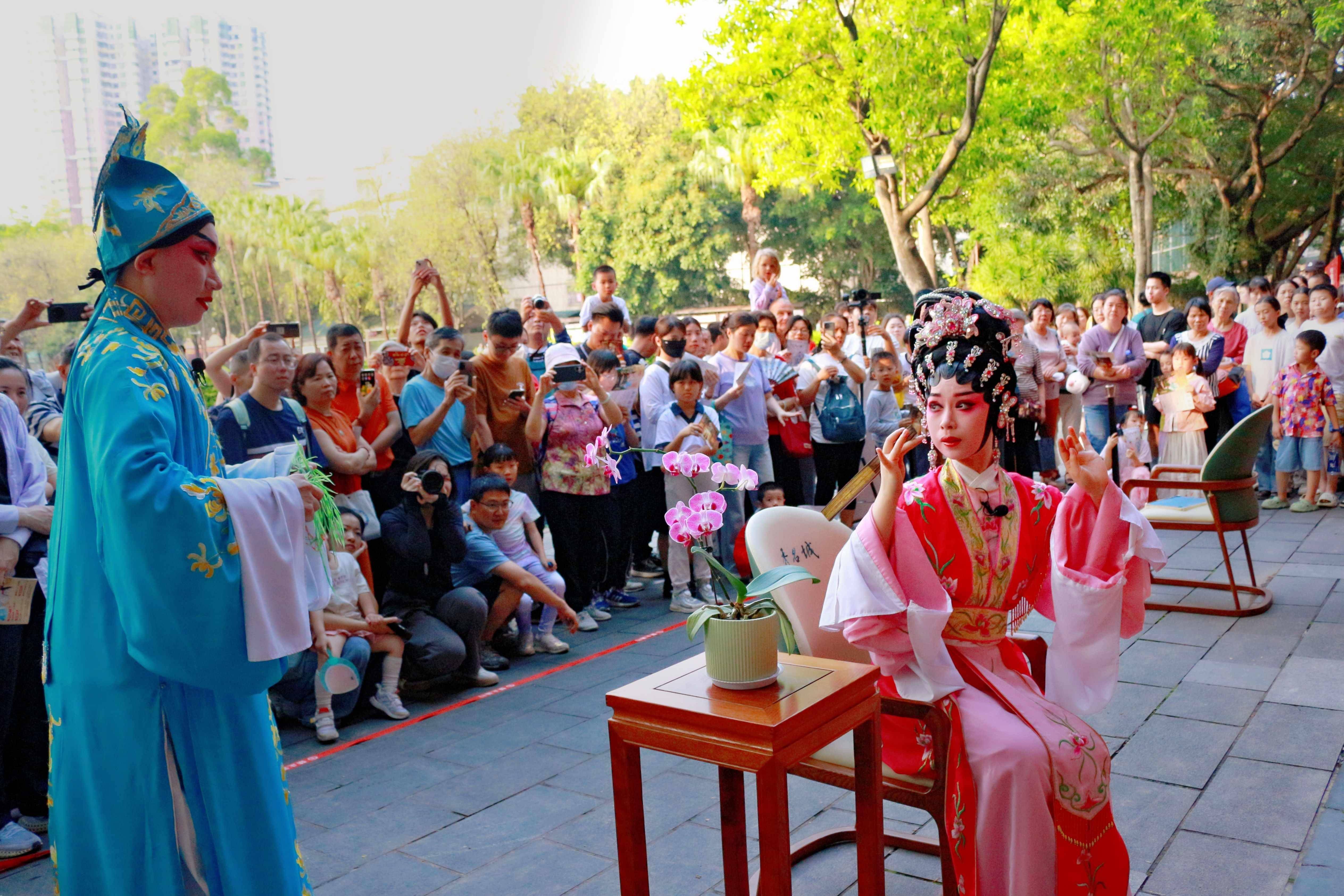 早读｜广州明天将迎返程高峰；陈芋汐、全红婵再次包揽金银牌