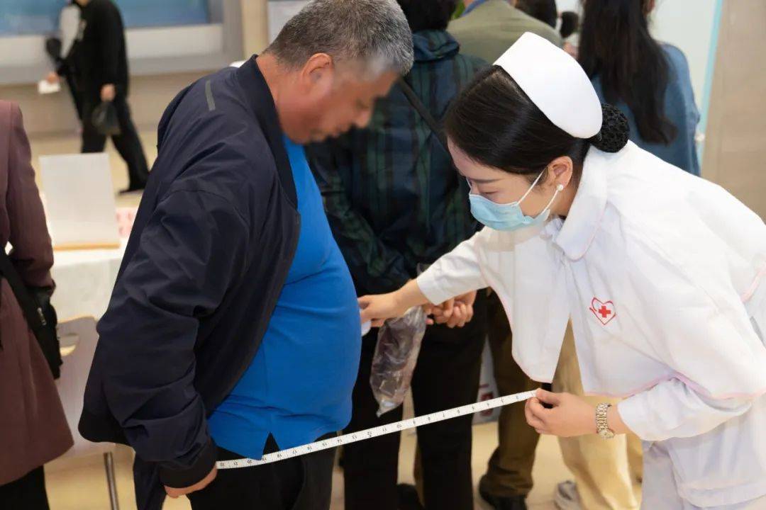 友谊医院帮忙挂号陪同看病疫苗接种按时陪同，全程无需费心的简单介绍