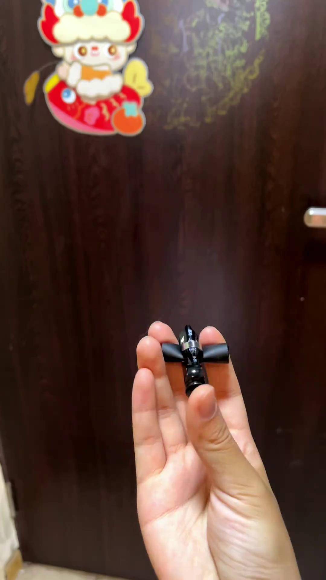 简简单单一支中性笔,教你做好玩的蛛丝发射器手工diy自制玩具亲子手工