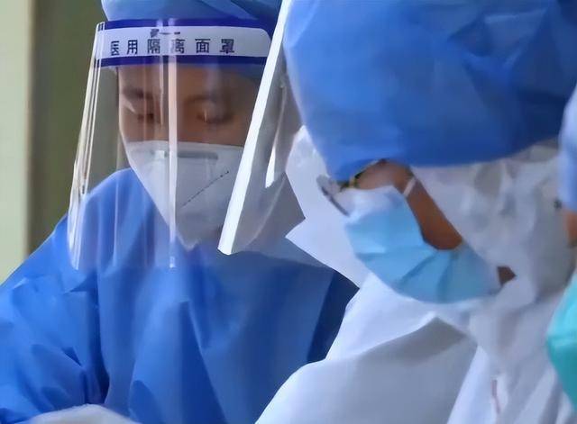 新冠感染再抬头！短期数十人死亡，钟南山紧急提醒一定要做这件事