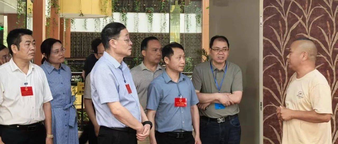 市人大常委会副主任张永刚到我县开展职业技能培训工作专题调研_安福_企业_裕元