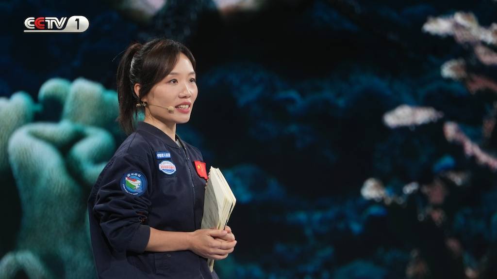 海底6000米、深潜32次！人类历史上首次踏足这一“生命禁区”，硬核揭秘→