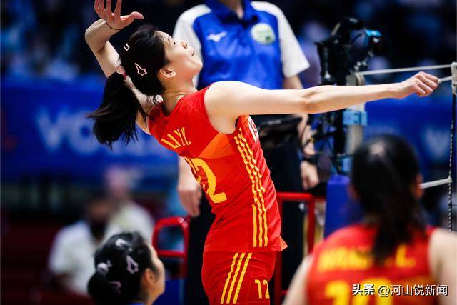 波兰主力土耳其替补！中国女排首周名单神隐，李盈莹成最大悬念