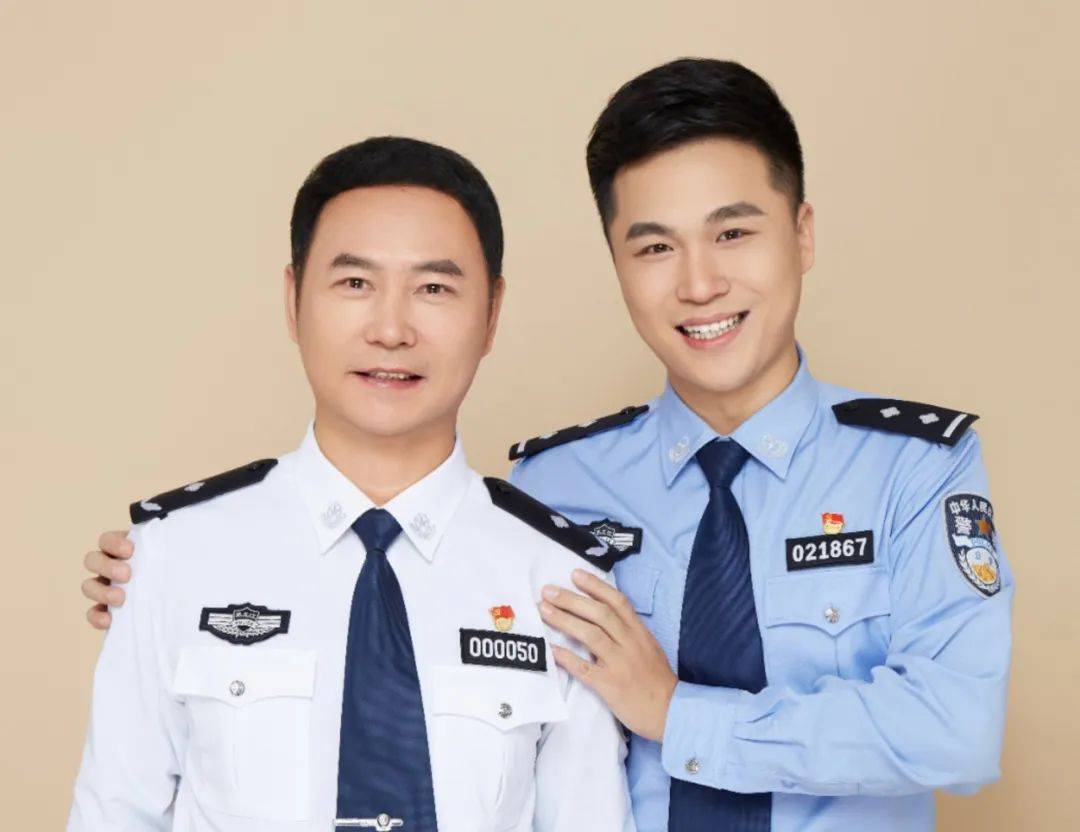 穿上警服后 才读懂父亲的沉默