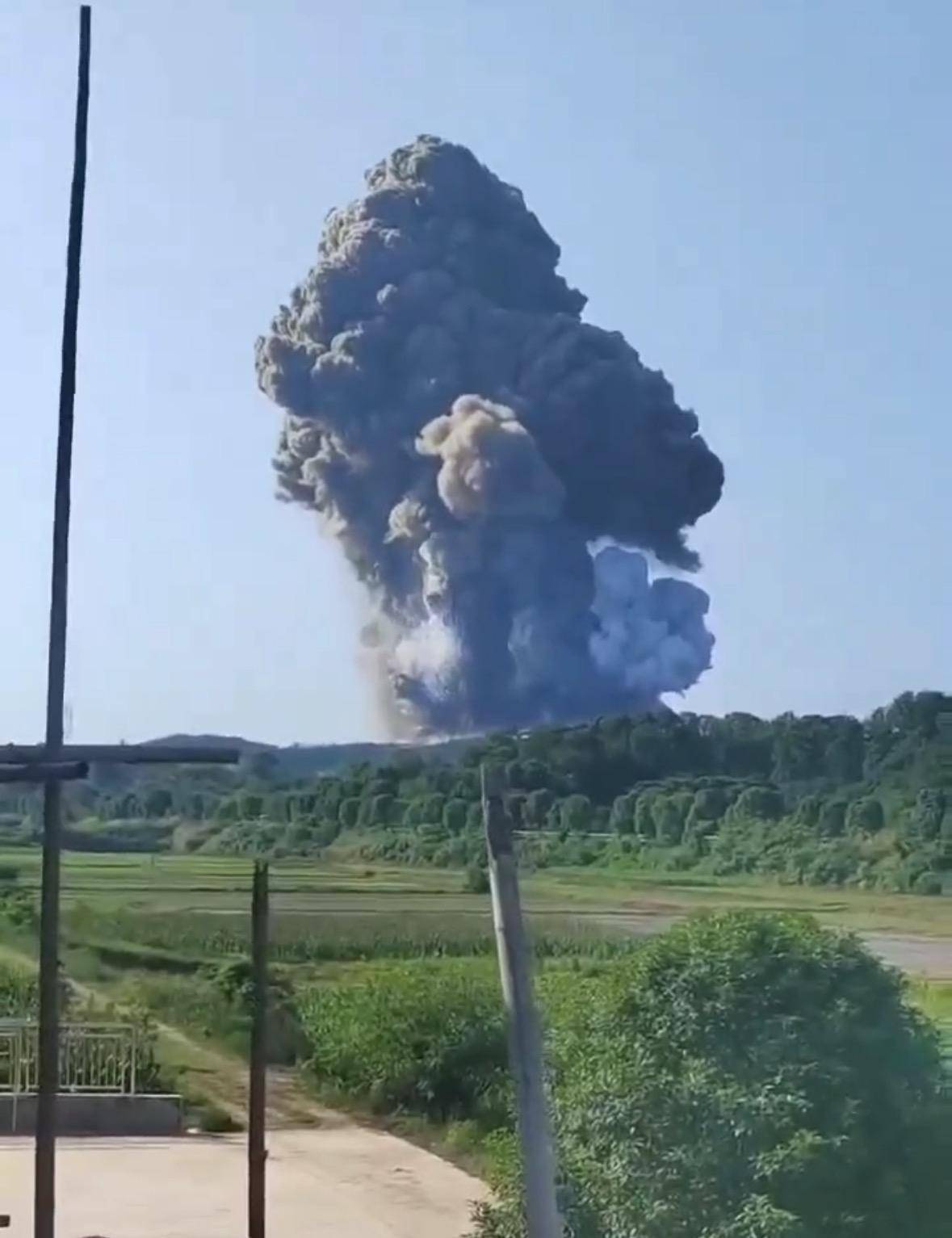 烟花工厂在匈奴壁柱的爆炸中丧生和受伤：许多