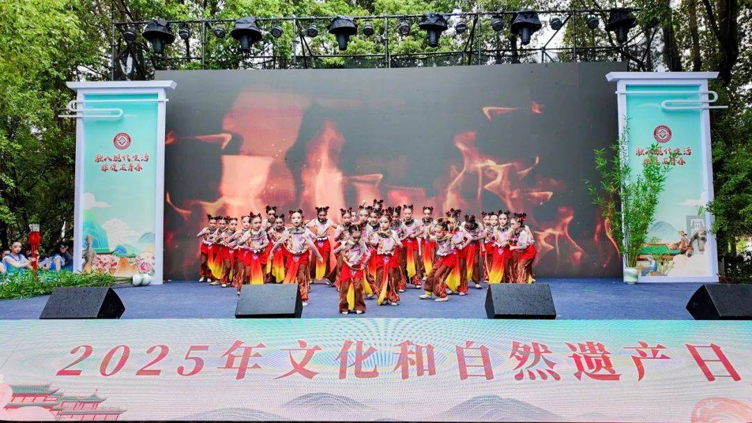 6月15日成都非遗博览园高光时刻！非遗盛宴究竟藏着啥秘密？