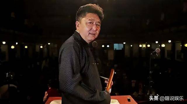 于谦坐车郭德纲导航_郭德纲于谦坐一桌节目_