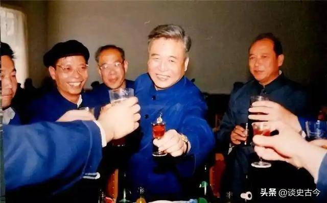 原创             一夜之间伊朗顶尖核科学家被斩首，现在才知，中国当年做的多正确