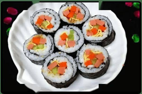 寿司是传统日本美食的代表，既是实践，又是艺