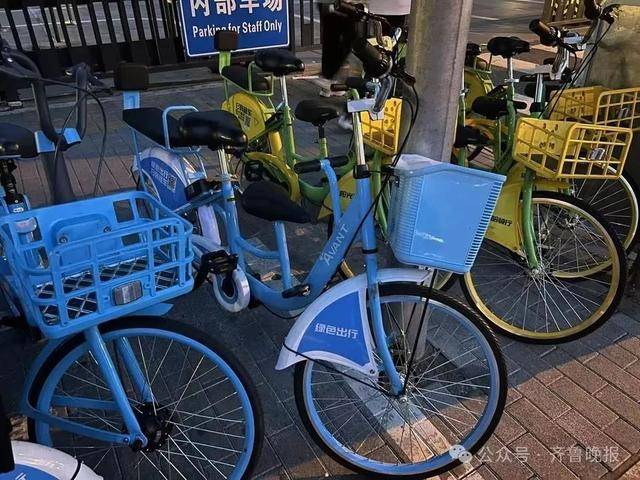 游客景区遇“单车刺客”
！骑16分钟花50元，起步价30元