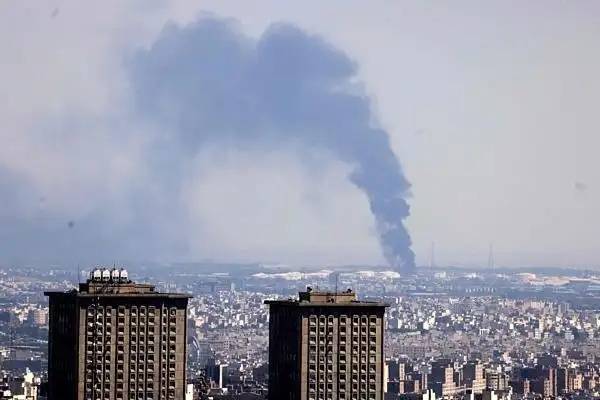 以伊抵触下的当地华人：有银行取不到现金，爆破像地震，有同学被吓哭