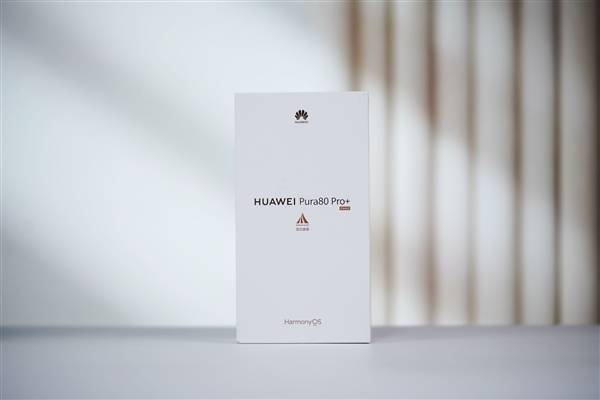 1英寸摄像头太夸张！华为Pura 80 Pro+釉青图赏