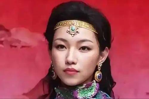 新华社出手！直接点名那尔那茜，领导父母受牵连，资本都救不了她