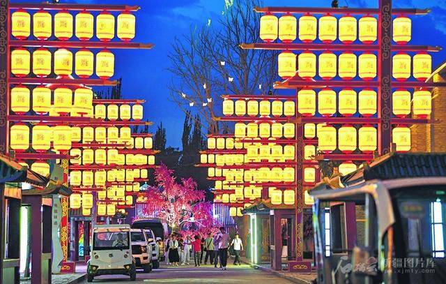 6月19日库车市热斯坦街区夜游记，感受龟