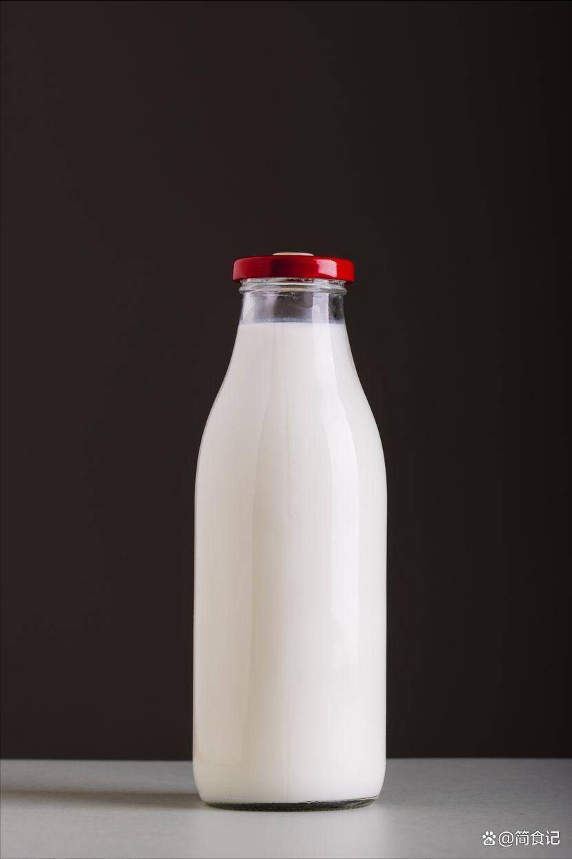 告别“奶粉勾兑”时代，新规治愈年轻人的“配料表焦虑”__告别“奶粉勾兑”时代，新规治愈年轻人的“配料表焦虑”