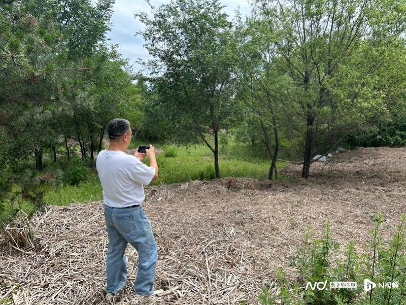 仁姬应援团:高档别墅小区业主“自救”遇阻：更换物业公司为何这么难？