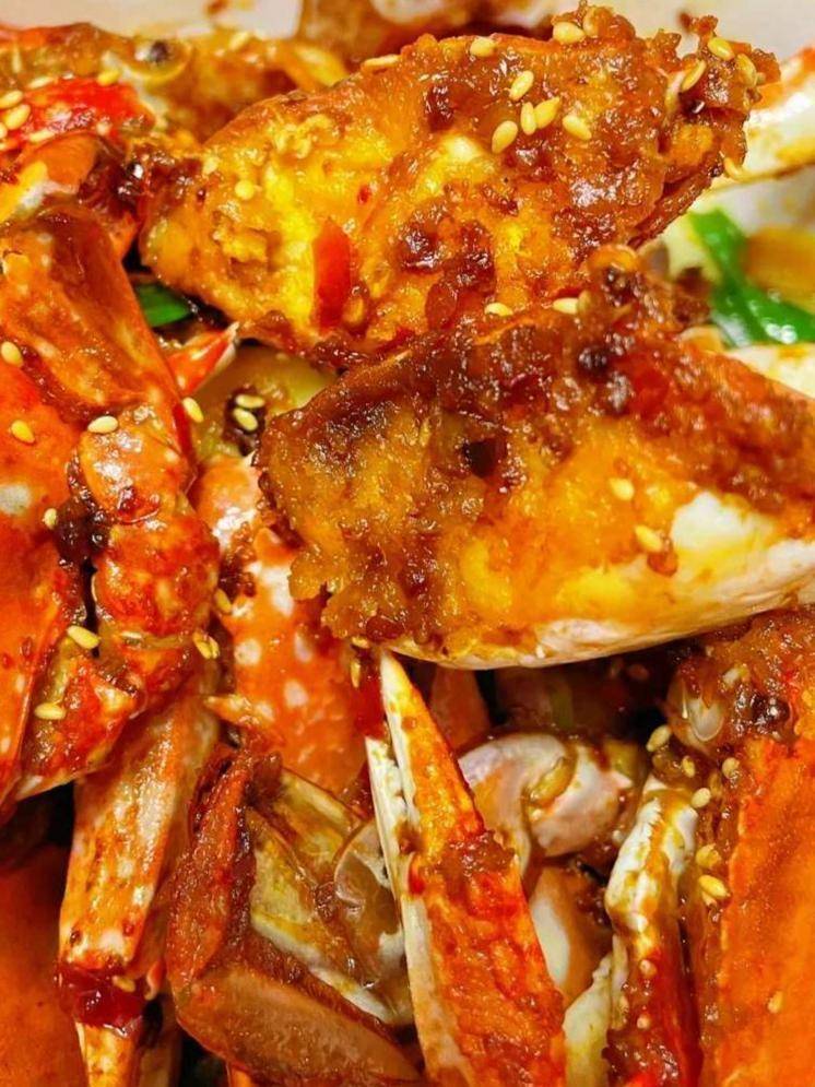 香辣蟹,麻辣鲜香,吮指回味,宵夜必备