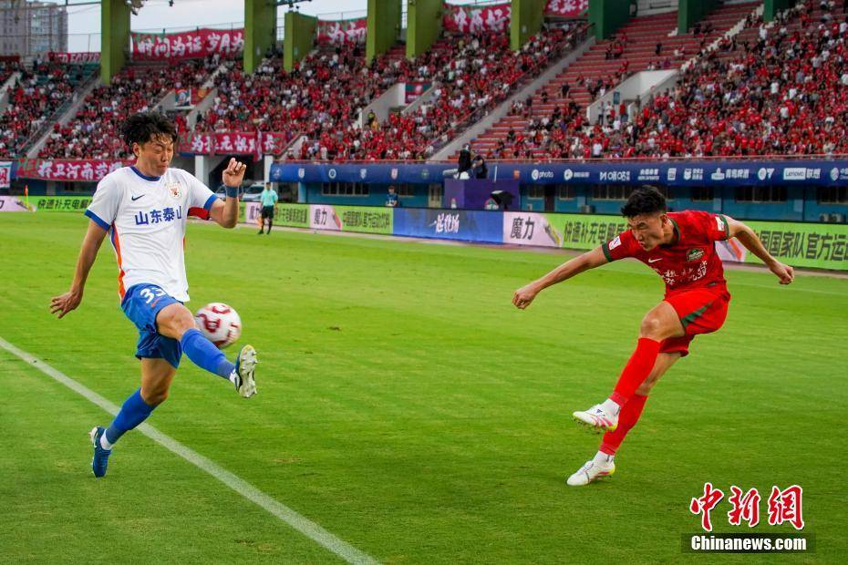 2025中超联赛：河南俱乐部酒祖杜康队2比2战平山东泰山队